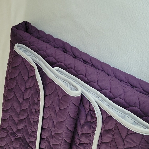 NWOT Modern Threads Queen Bedspread w/ Pillow Shams - Picture 4 of 11